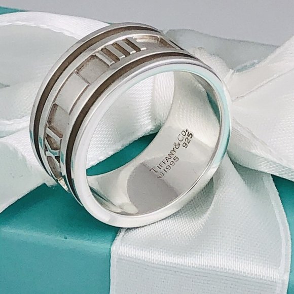 Size 5.5 Tiffany & Co Silver Atlas Ring Unisex Wide Band Roman Numerals - Picture 4 of 7
